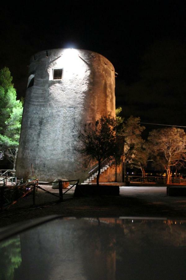 Su Campanile Baunei Exterior foto